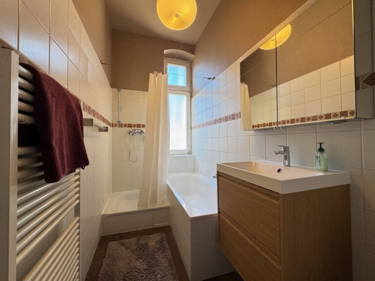 Interior view of Berlin loft apartment in Bergmannstraße area