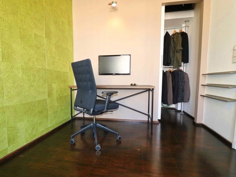 Home office workspace in Bergmannkiez maisonette, Berlin Kreuzberg
